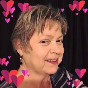 Meet your Posher, Ellen
